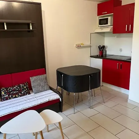 2 Pièces Rez-de-jardin à 2 Pas De La Et De La Thalasso Apartamento