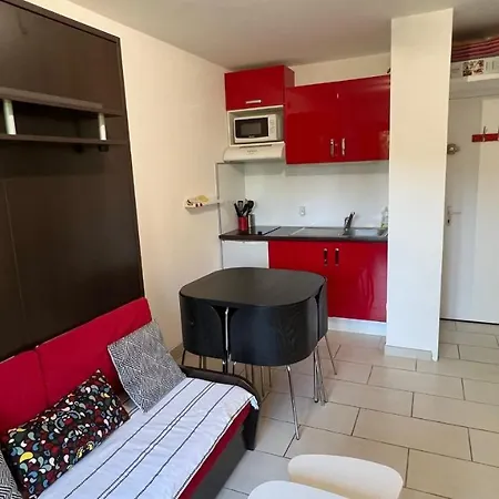 Apartamento 2 Pièces Rez-de-jardin à 2 Pas De La Et De La Thalasso Cabourg