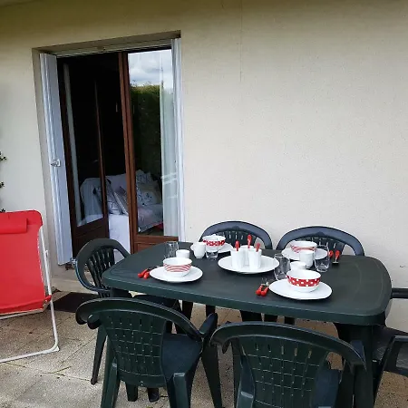 2 Pièces Rez-de-jardin à 2 Pas De La Et De La Thalasso *