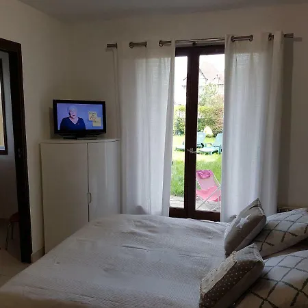 2 Pièces Rez-de-jardin à 2 Pas De La Et De La Thalasso