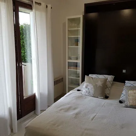 2 Pieces Rez-de-jardin A 2 Pas De La Et De La Thalasso 아파트