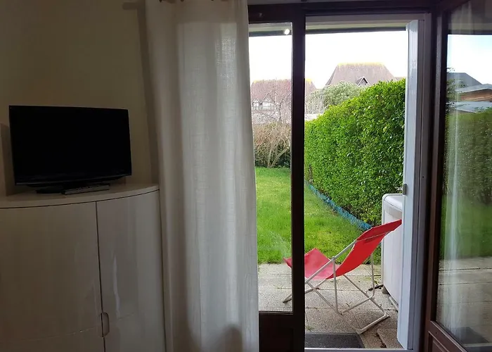 Apartmán 2 Pieces Rez-de-jardin A 2 Pas De La Et De La Thalasso