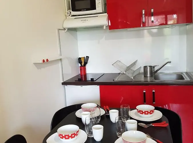 Apartmán 2 Pieces Rez-de-jardin A 2 Pas De La Et De La Thalasso *